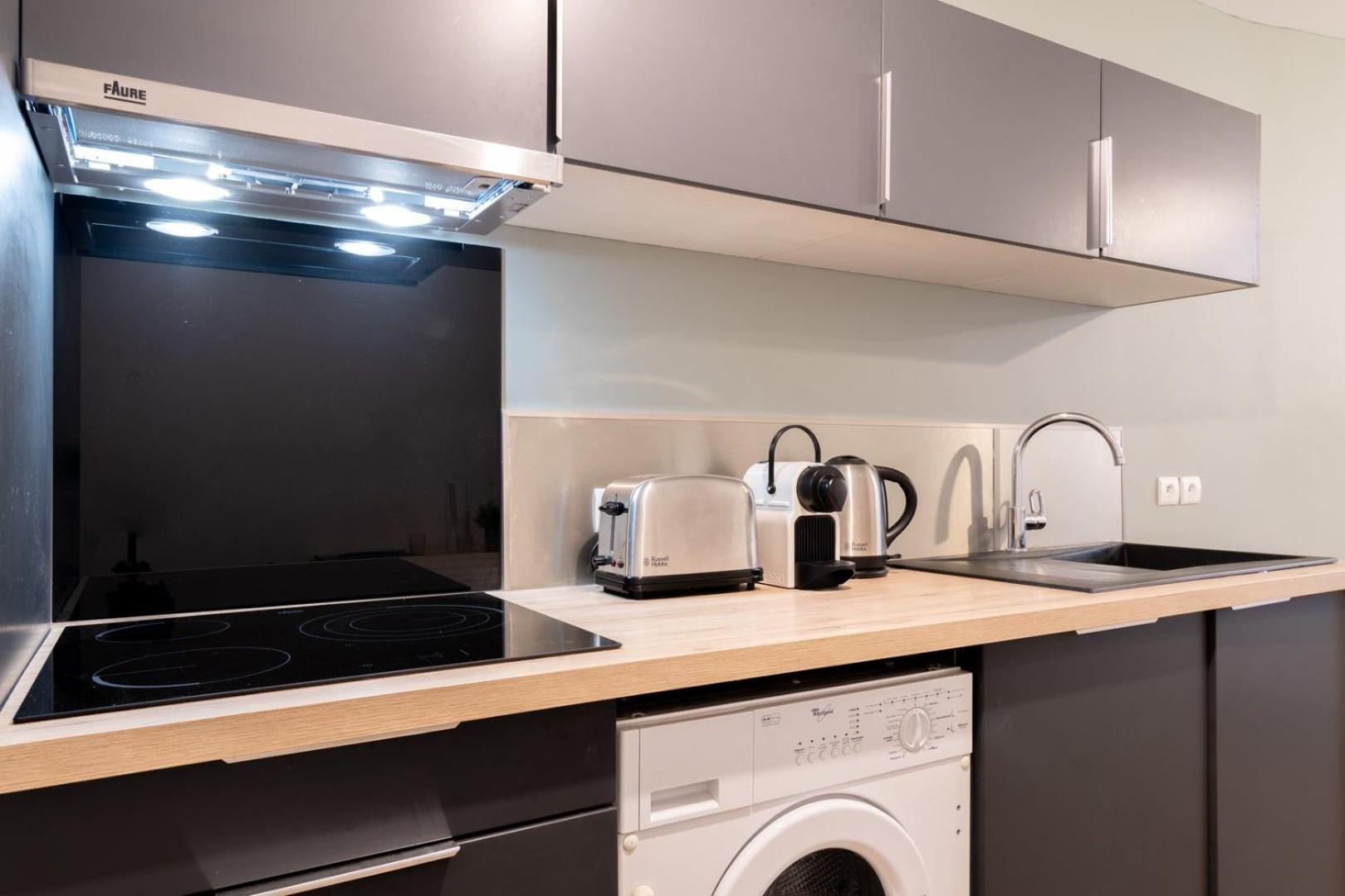 Lille Centre: 2Bed 2Bath Apartment! Exterior photo