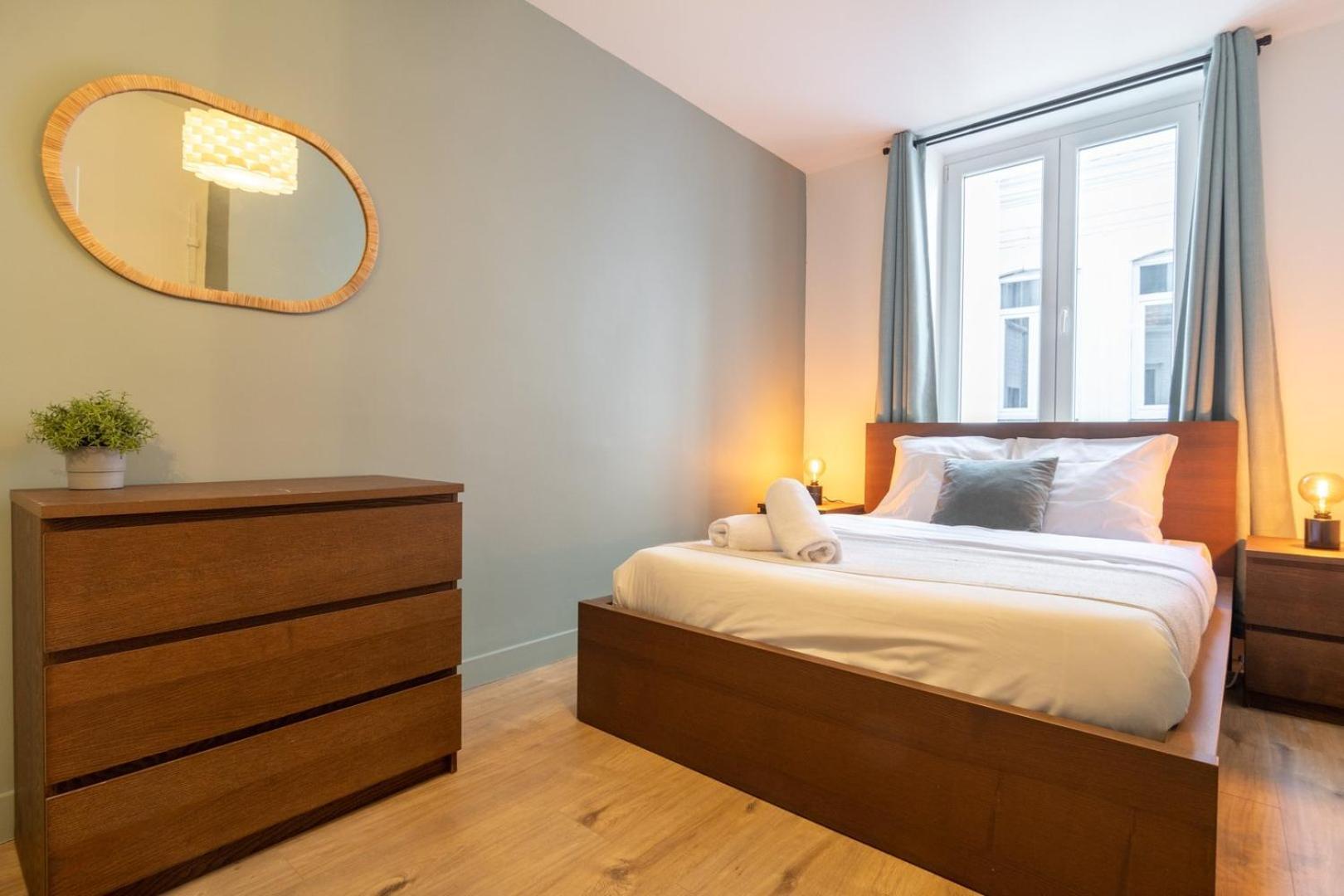 Lille Centre: 2Bed 2Bath Apartment! Exterior photo